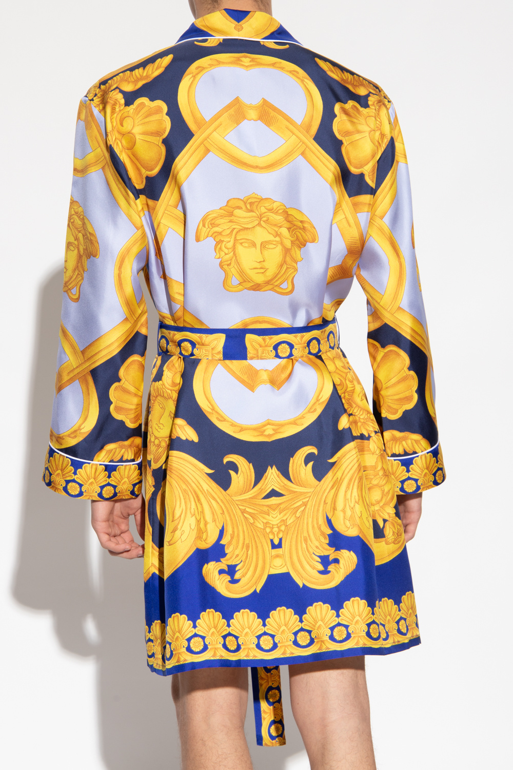 Silk hotsell robe versace